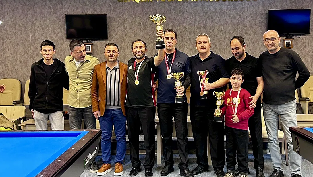 3 Bant Bilardo İl Şampiyonası’na Yoğun Katılım