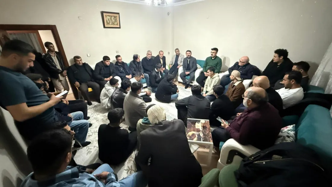 Anahtar Parti Battalgazi Gençlik Kolları’ndan Boran Mahallesi’nde Yoğun Katılımlı Mahalle Toplantısı