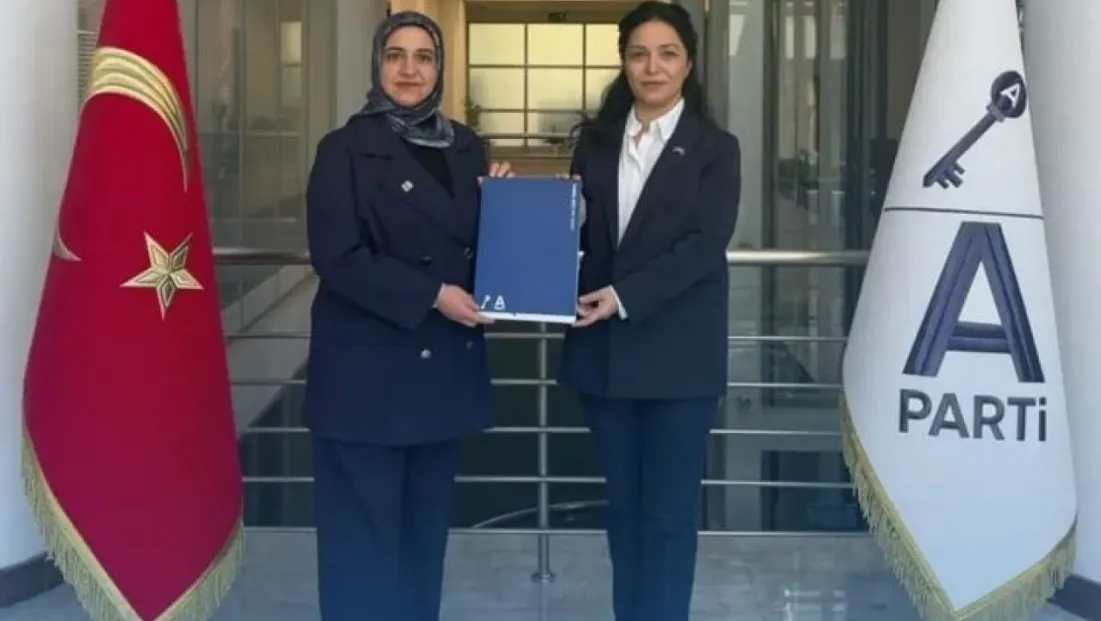 Anahtar Parti’de Malatya Kadın Kolları Yeniden Yapılanıyor