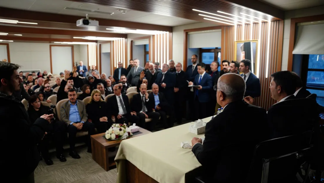 Bakan Kurum Malatya’da Vatandaşları Dinledi