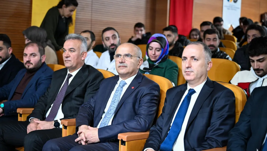 Başkan Er 'Şehir 12 Ayda Ayağa Kalktı'