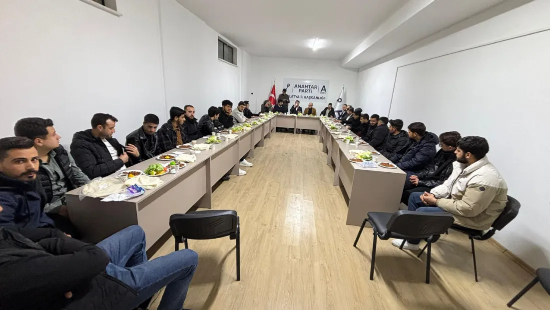 Battalgazi’de Anahtar Parti Gençliği Sahaya İniyor