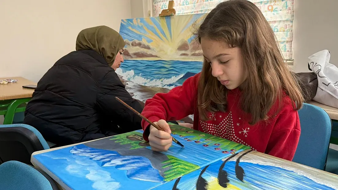 Çocukların Hayal Gücü Renklerle Hayat Buluyor