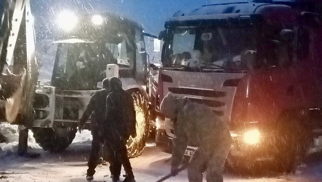Doğanşehir’de Karla Mücadele: Jandarma’dan Kesintisiz Destek