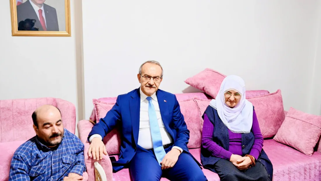 Engelli Birey Abdullah Muhan’a Anlamlı Doğum Günü Sürprizi