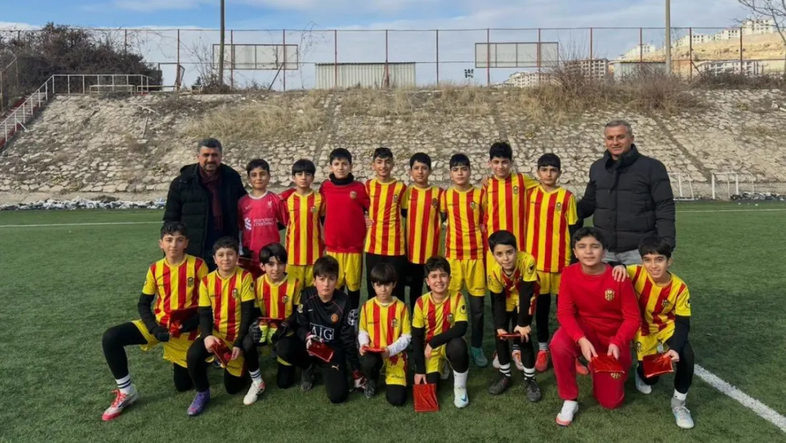 Geleceğin Yıldızları, Akademik Başarılarıyla Gururlandırdı