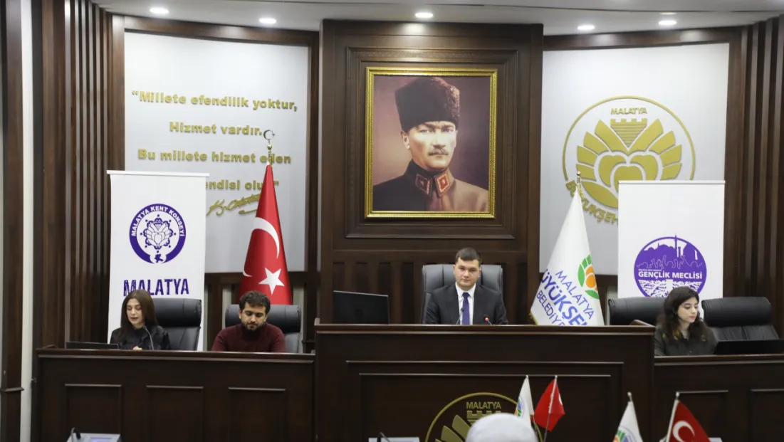 “Genç Bakış” Projesinin Kasım Toplantısı Büyükşehir Meclis Salonu’nda Yapıldı