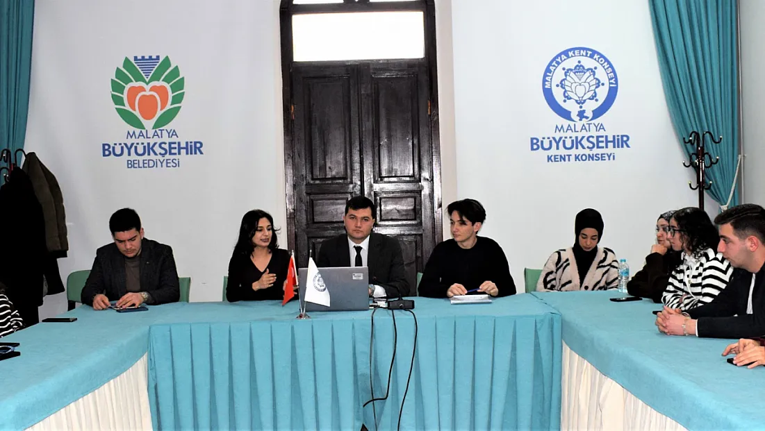 Gençlerden Katılımcı Belediyeciliğe Güçlü Mesaj