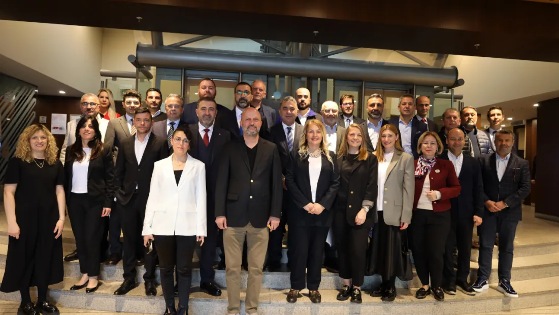 Hazır giyim ihracatında evdeki hesap çarşıya uymadı