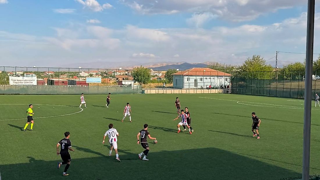 Karakavakspor 3-0 Öne Geçti, Maç 3-3 Bitti!