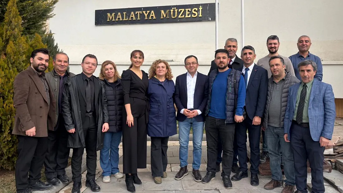 Kültür çalışanlarının sorunları sahada dinlendi