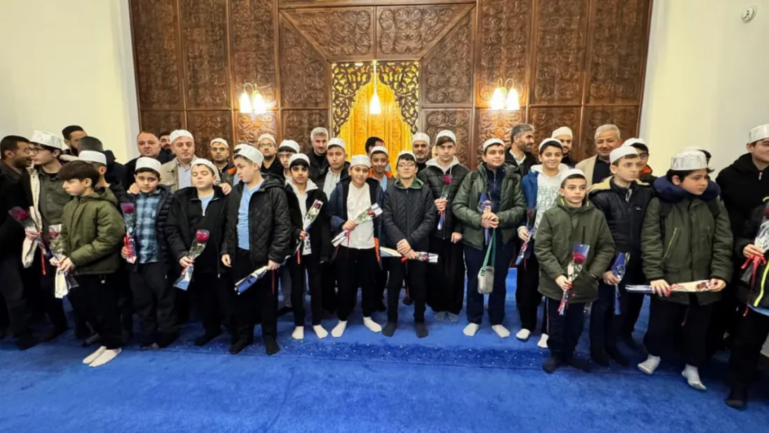 Malatya’dan 41 Hafız Umre İçin Yola Çıktı