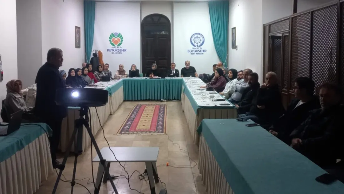 Malatya Kent Konseyinden Fotoğrafseverlere İlham Veren Söyleşi Programı