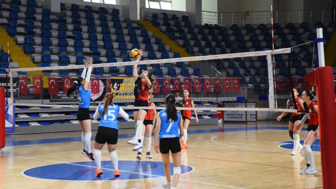 Malatya Voleybol Evinde Fırtına Gibi: 3-0