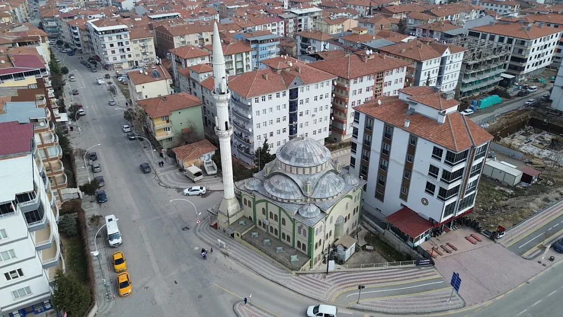 Ramazan’a Hazırlık: Camiler Baştan Sona Temizleniyor