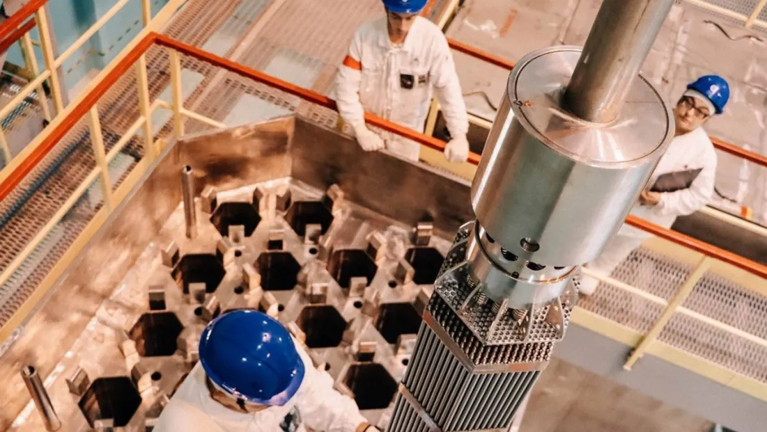 Rosatom: Novovoronezh NGS VVER-1200 reaktörüne ilk 5'inci nesil yakıt yüklemesi yapıldı