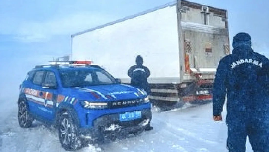 Tipi Engeli Kalktı, Darende Yollarında Trafik Normale Dönüyor