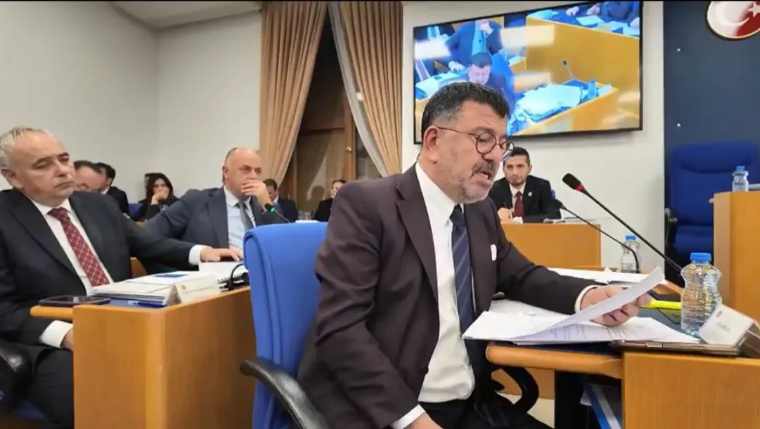 Uraloğlu, Ağbaba’nın Soru ve Taleplerine Cevap Verdi