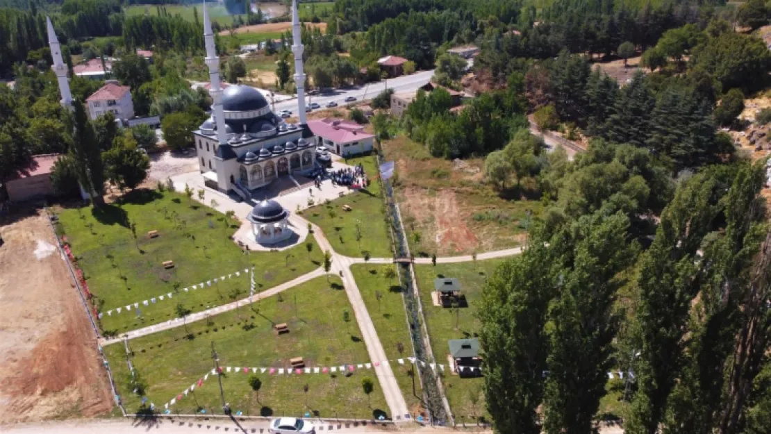 12 Bin Metrekare Alana İnşa Edilen 'Sürgü Pınarbaşı Parkı' Hizmete Sunuldu