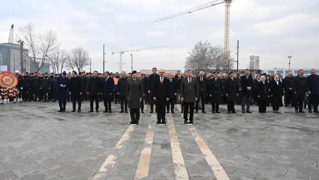 2. Cumhurbaşkanı İsmet İnönü Vefatının 51. Yılında Düzenlenen Törenle Anıldı