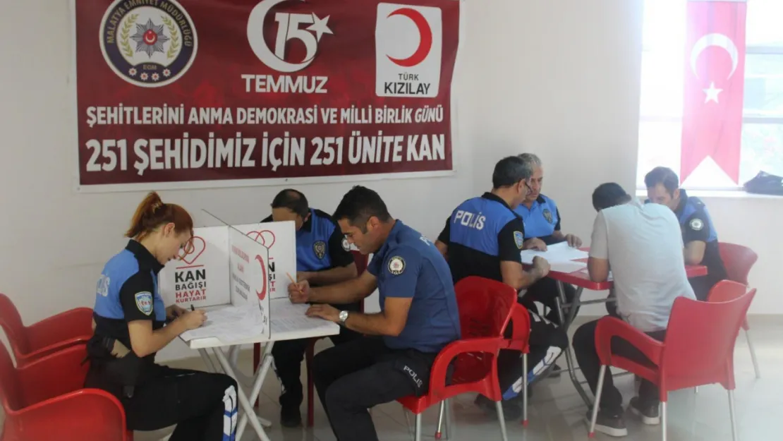 '251 Şehidimiz için 251 Ünite Kan Bağışı'