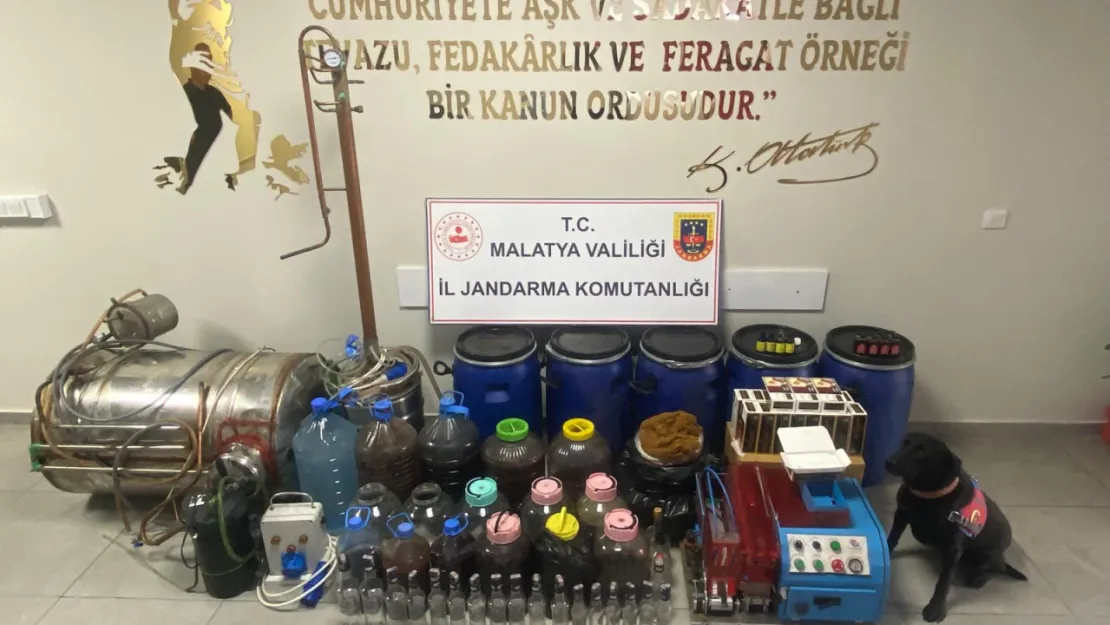 380 litre sahte rakı ele geçirildi