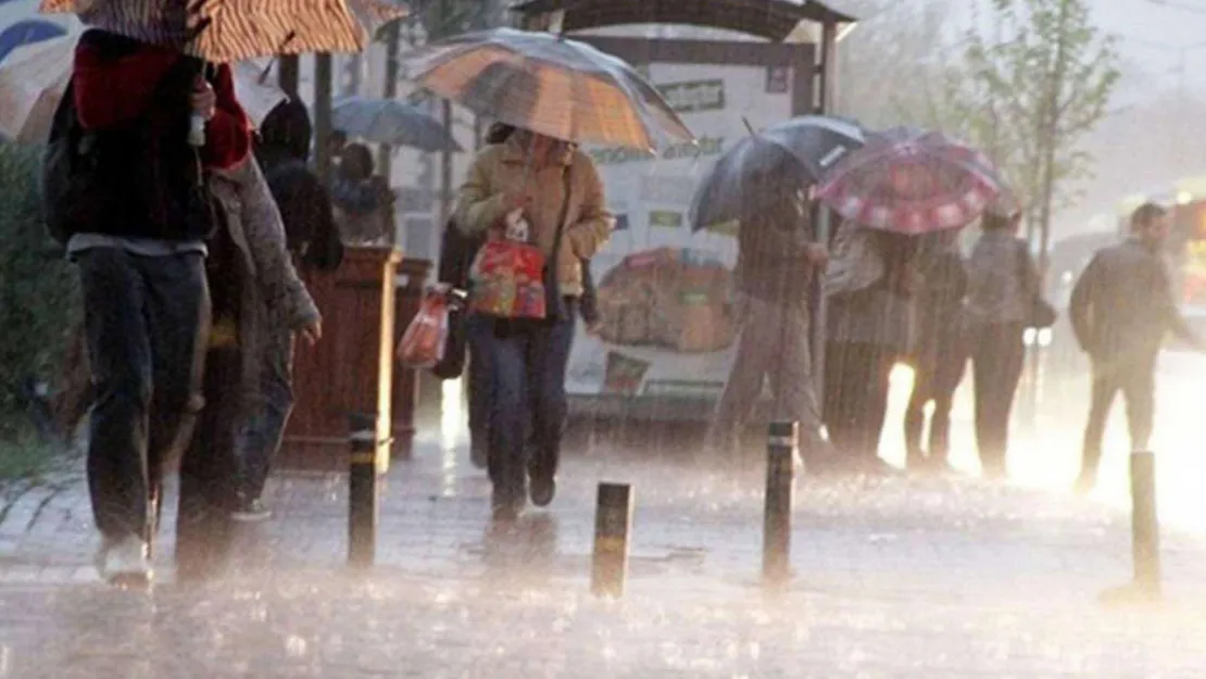 İstanbul için kuvvetli sağanak uyarısı