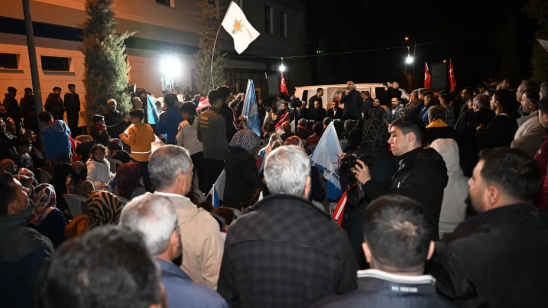 AK Parti'de Son Mahalle Toplantısına Yoğun İlgi