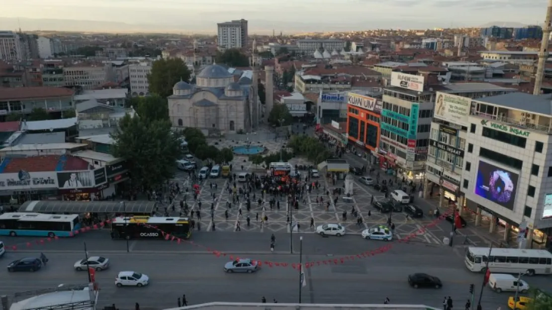 AK Parti İl Başkanı Koca: 'İktidar olmanında muktedir olmanında yolu gönüllere girmektir.'