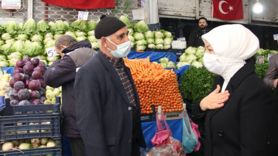 AK Partili Çalık: 'Her zaman esnafımızın yanındayız'