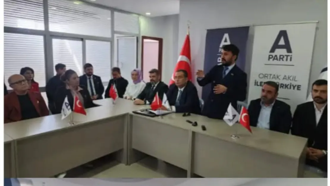 Anahtar Parti Malatya 1.Olağan İl Kongresinde Zelyurt Güven tazeledi