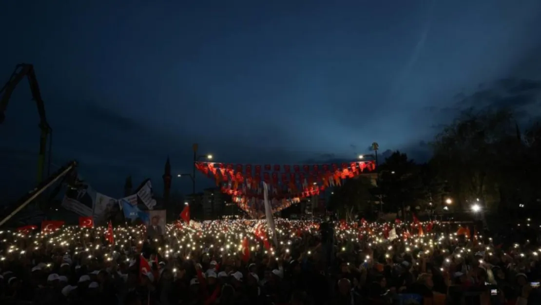 Ankara Sivas Hızlı Tren Hattı İlk Seferini Gerçekleştirdi