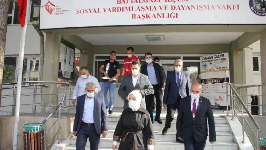 'Artık 'Millet başının çaresine baksın' diyen bir devlet yok'