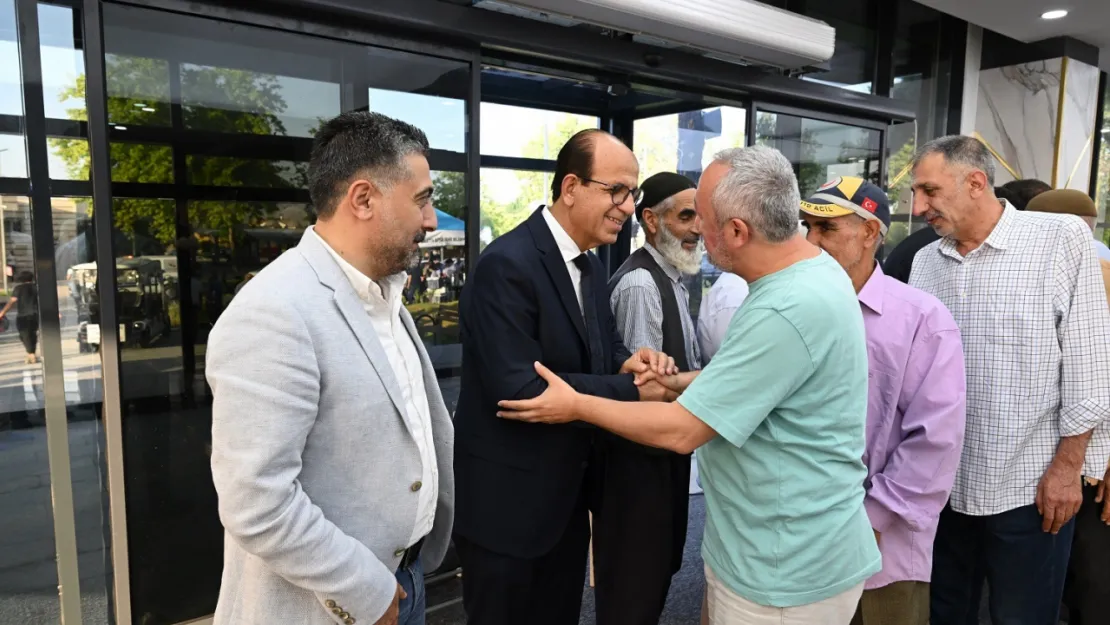 Başkan Geçit 'Bayramlar, Hoşgörü ve Sevgi Bağlarının Güçlendiği Özel Zamanlardır'