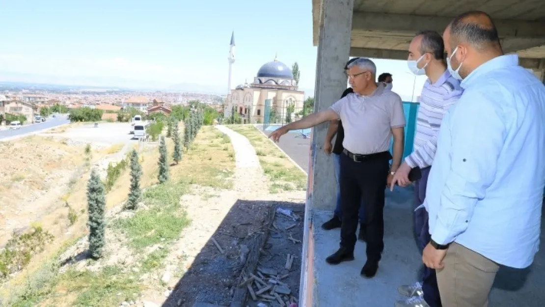 Başkan Güder: 'Kütüphanemizi Kısa Sürede Gençlerimizin İstifadesine Sunacağız'