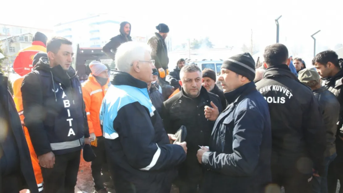 Başkan Güder Malatya'da Yaralar Sarılmaya devam ediyor