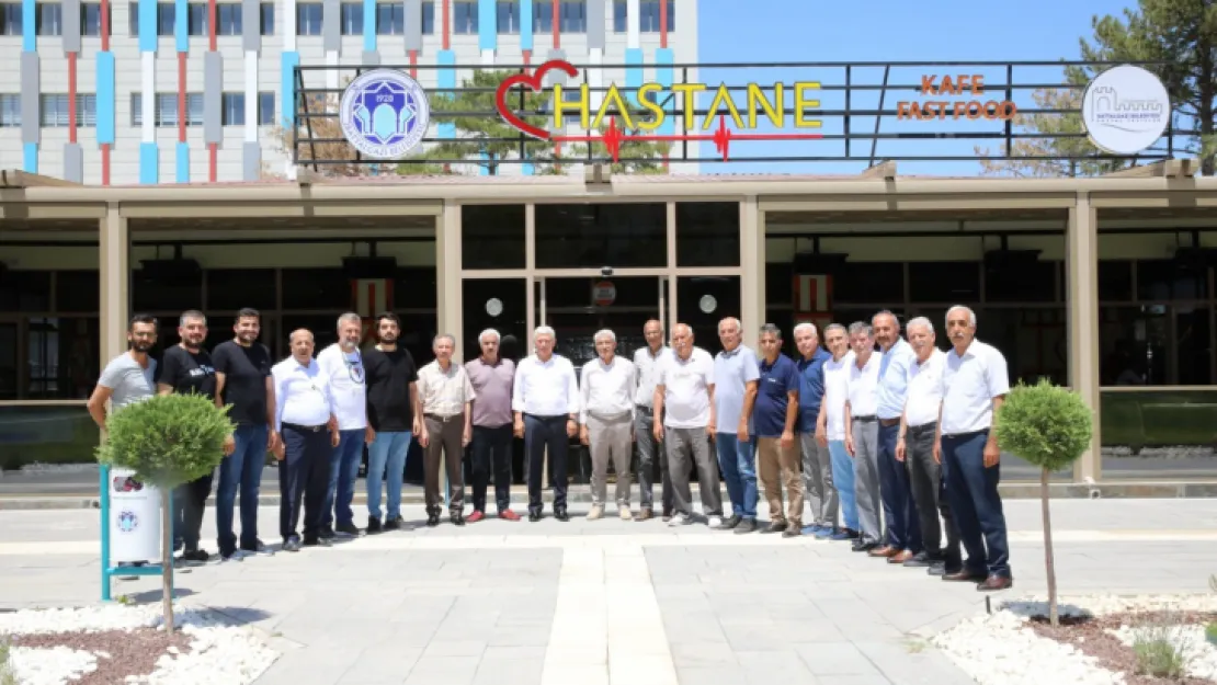 Başkan Güder, Veteriner Hekimlerle İstişare Toplantısı Gerçekleştirdi