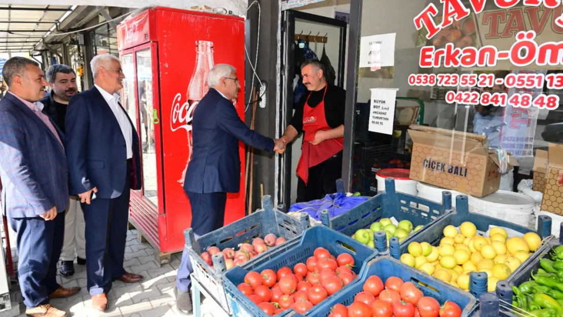 Battalgazi Belediyesi Ekipleri Battalgazi Konteyner Çarşı'da Sıcak Asfalt Serimi Gerçekleştirdi