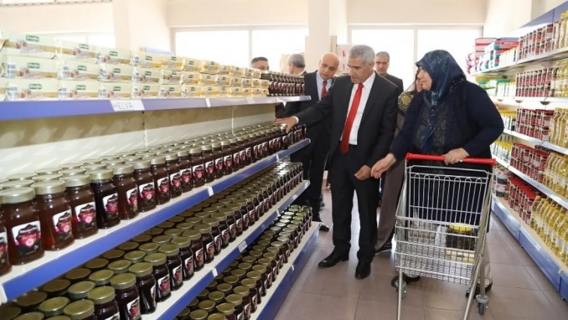 Battalgazi Belediyesi Hayır Çarşısı, 40 Bin Ailenin Yüzünü Güldürdü