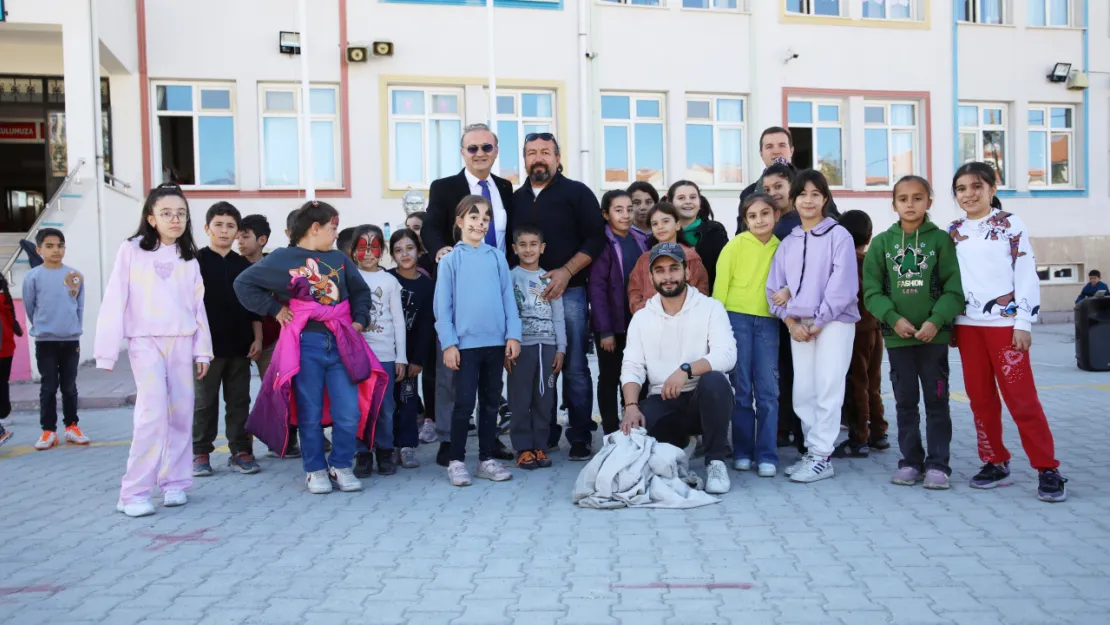 Battalgazi Belediyesi'nden Tevfik Memnune Gültekin İlkokulu'nda Şenlik Dolu Gün