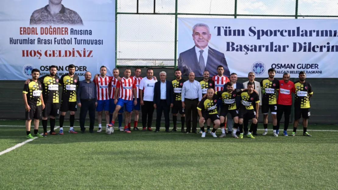 Battalgazi Belediyesi tarafından kurumlar arası futbol turnuvası düzenleniyor.