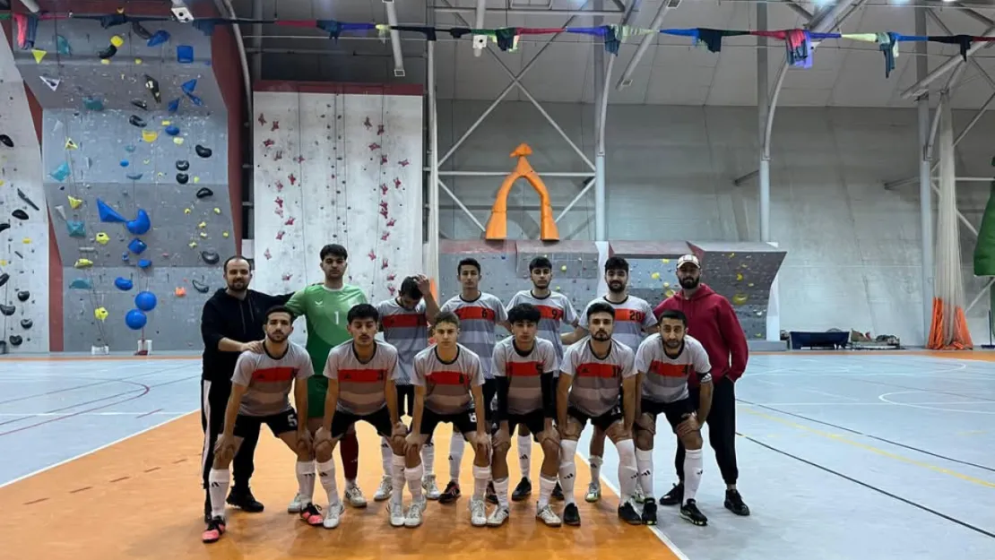 Battalgazi Belediyespor Futsal Ligınde 1. Lig'e Yükseldi.