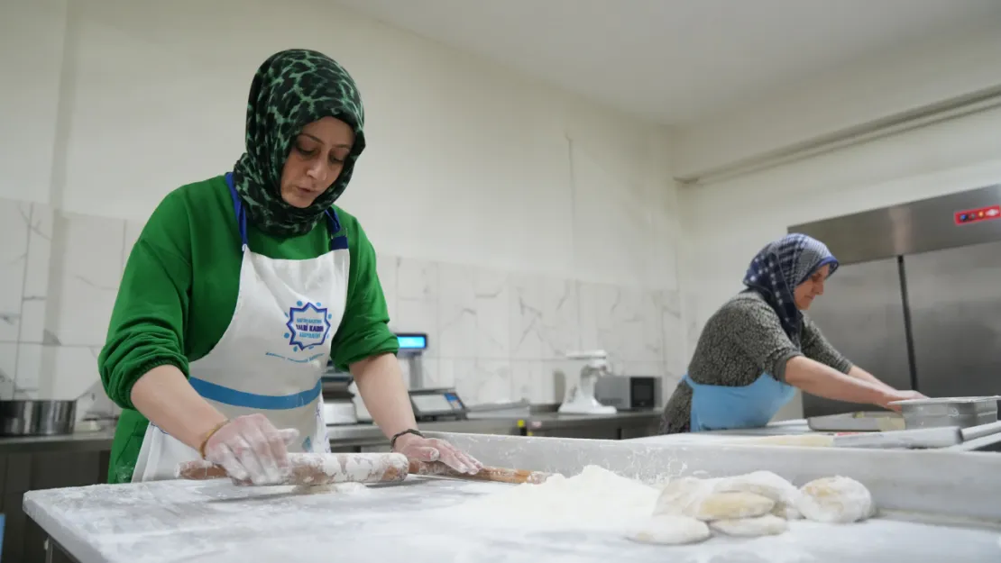 Bayram Tatlıları Kadın Kooperatifi'nden