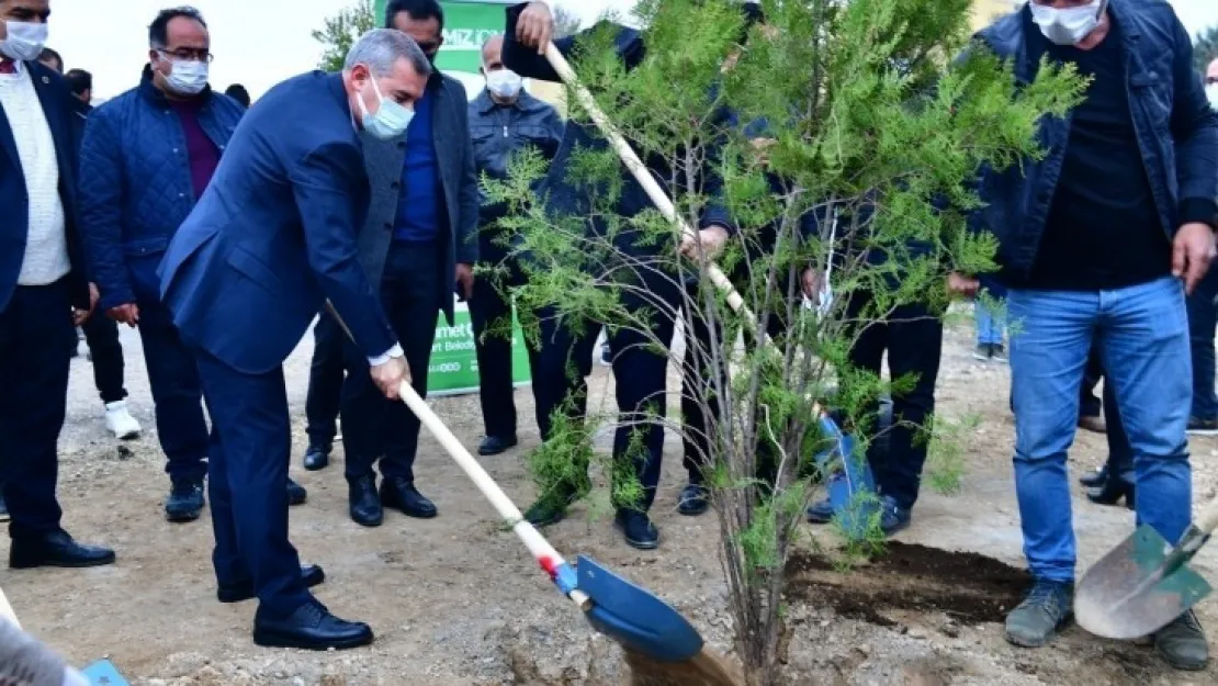 Bir Fidan Verelim, Yeşil Geleceğe Ortak Ol! Kampanyasına 1.500 Fidan Dikimiyle