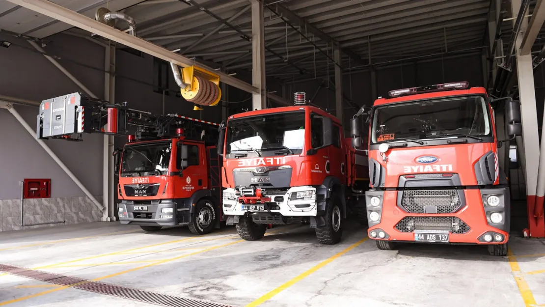 Büyükşehir Belediyesi İtfaiye Dairesi'nden Tehlikeye Dikkat Çekildi