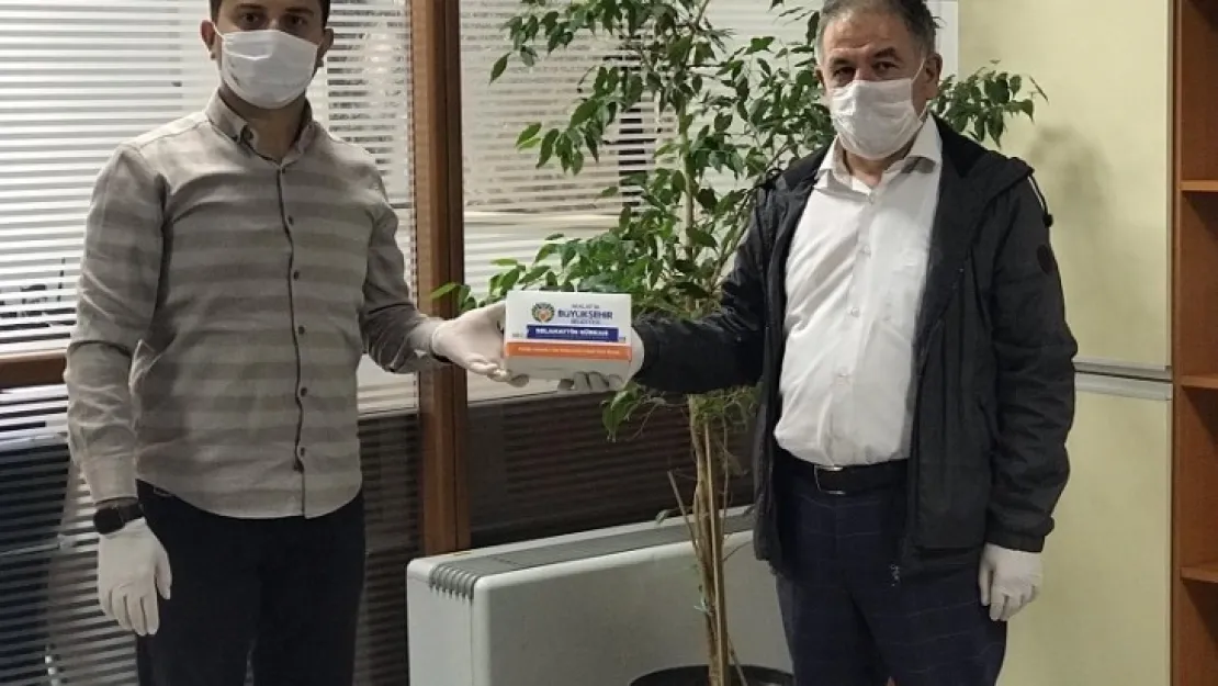 Büyükşehir Belediyesinden Vakıf Ve Derneklere Maske Yardımı