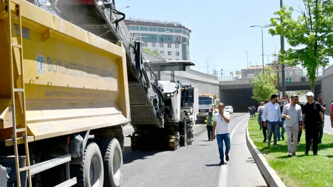 Çevreyolu'nda Yenileme Çalışmaları Başladı