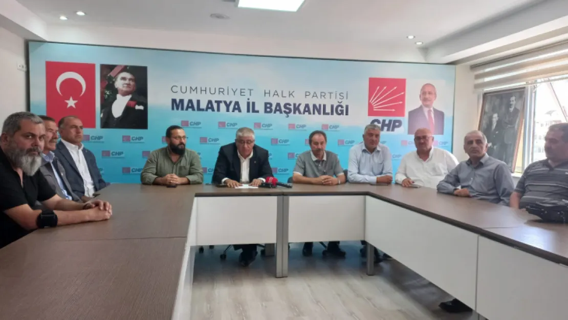 CHP İlçe Başkanları İl Kongresinde adaylarını Barış Yıldız olarak ilan ettiler.