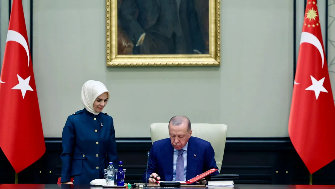 Çocukların Dijital Güvenliği İçin Tarihi Adım: Sözleşme Yürürlüğe Girdi
