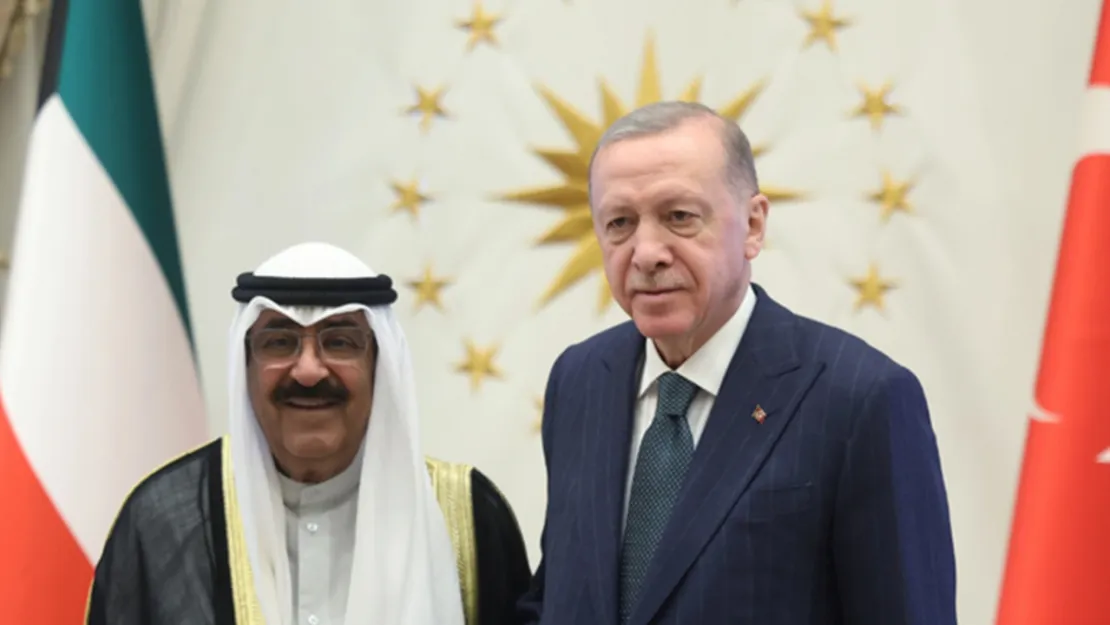Cumhurbaşkanı Erdoğan, Kuveyt Emiri ile görüştü